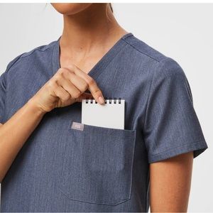 Catarina™ One-Pocket Heather Denim scrub top